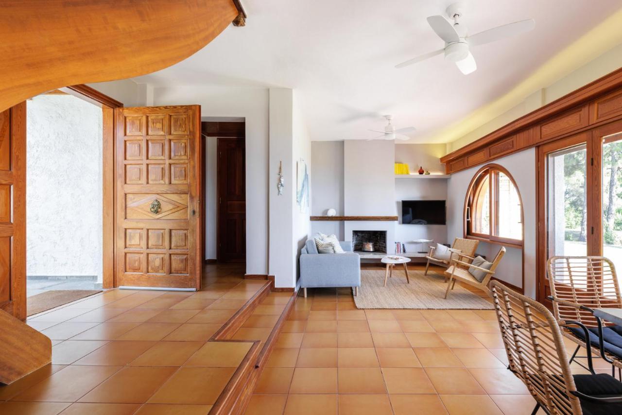 Luna Villa Private Beach Nea Iraklia Zewnętrze zdjęcie