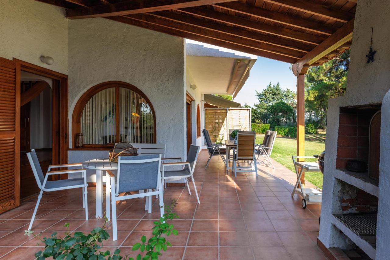 Luna Villa Private Beach Nea Iraklia Zewnętrze zdjęcie