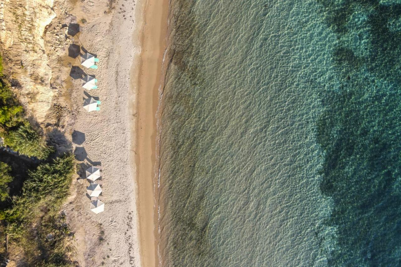 Luna Villa Private Beach Nea Iraklia Zewnętrze zdjęcie