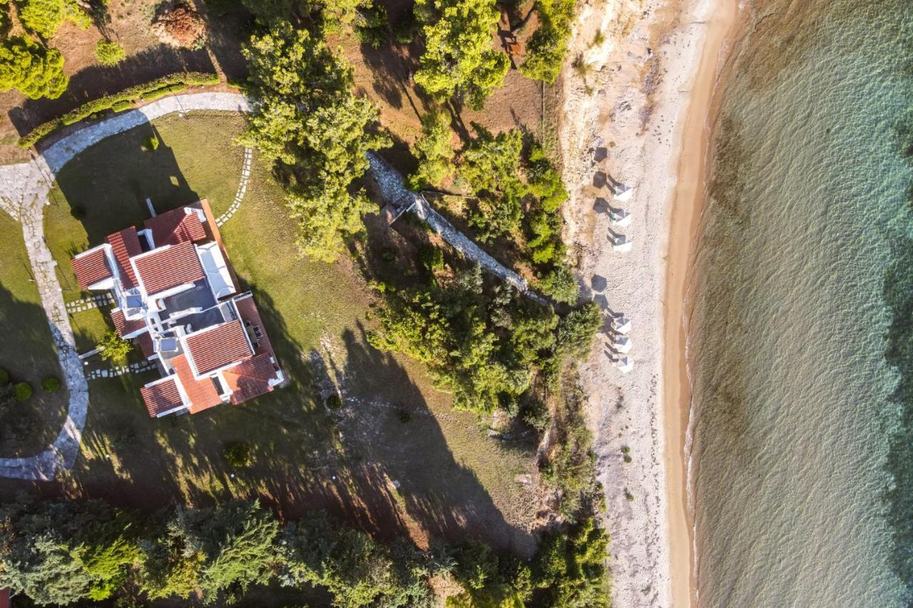 Luna Villa Private Beach Nea Iraklia Zewnętrze zdjęcie